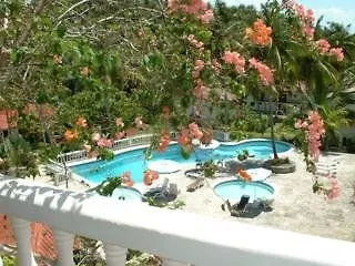 Tambora Beach Suites Punta Balandra